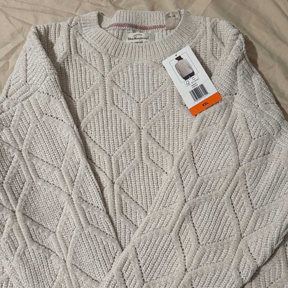Weatherproof Diamond Pattern Sweater in Cream